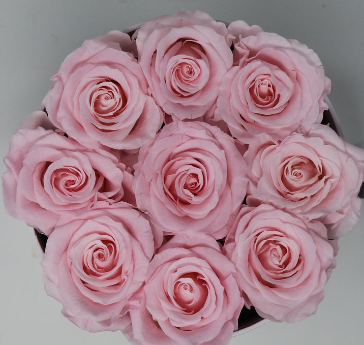 Small Classic White Round Box - Sweet Pink Roses